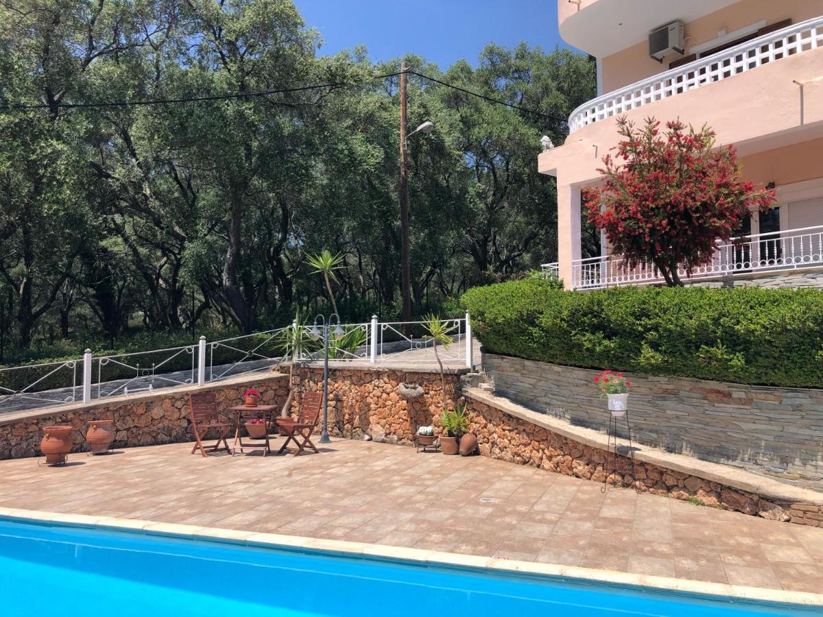 Golden Sun Aparthotel Парга Екстериор снимка