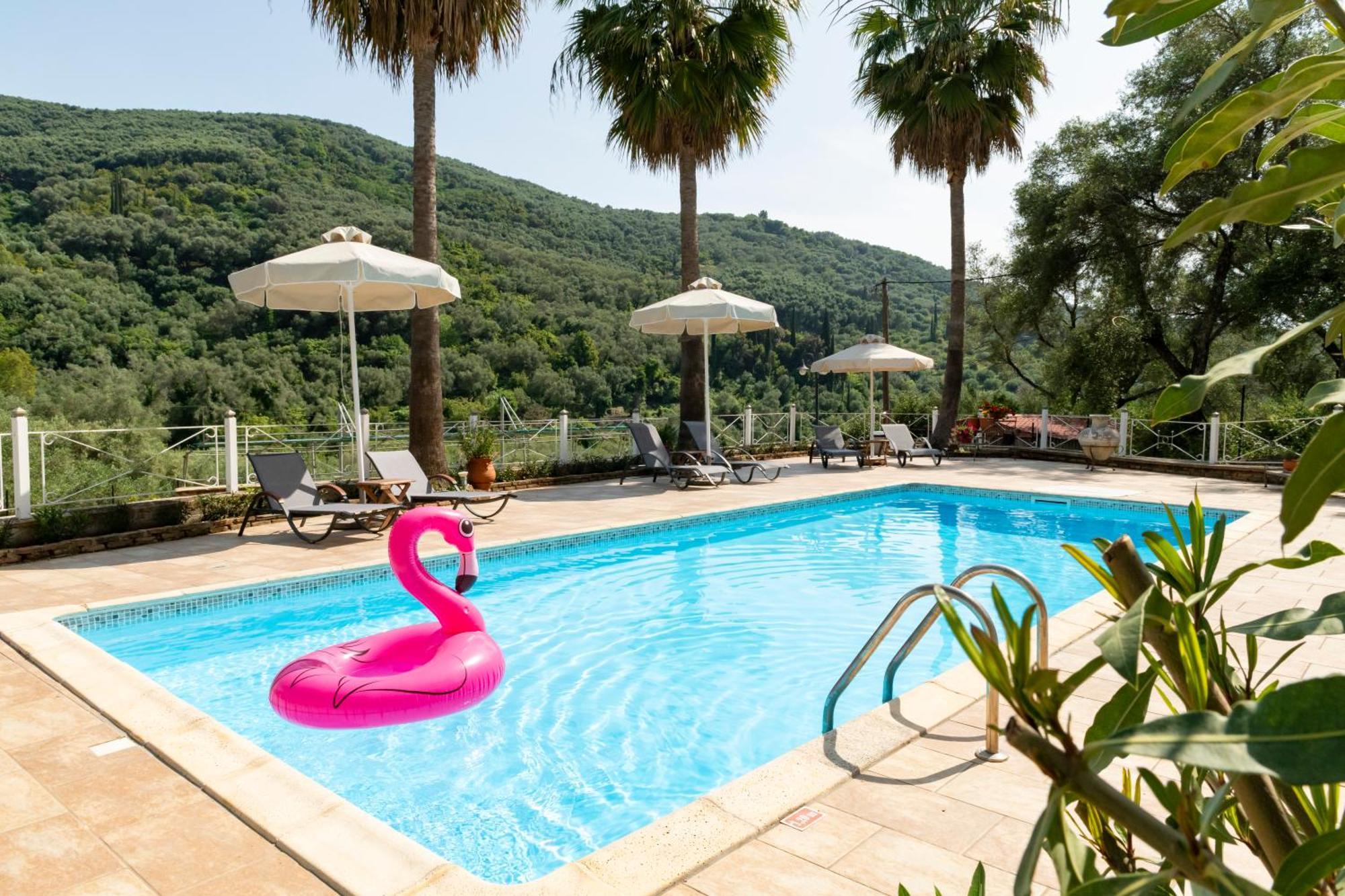 Golden Sun Aparthotel Парга Екстериор снимка