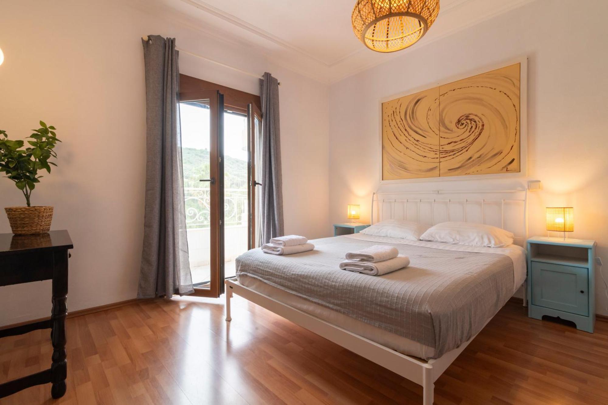 Golden Sun Aparthotel Парга Екстериор снимка